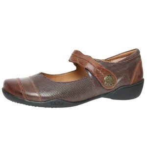 Taos Footwear Bravo Mary Jane Flats - Size 7